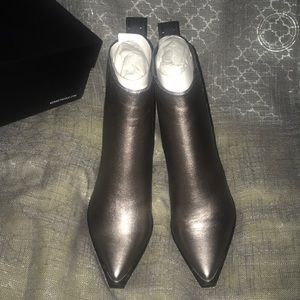 BNIB Kenneth Cole New York Westside Bootie